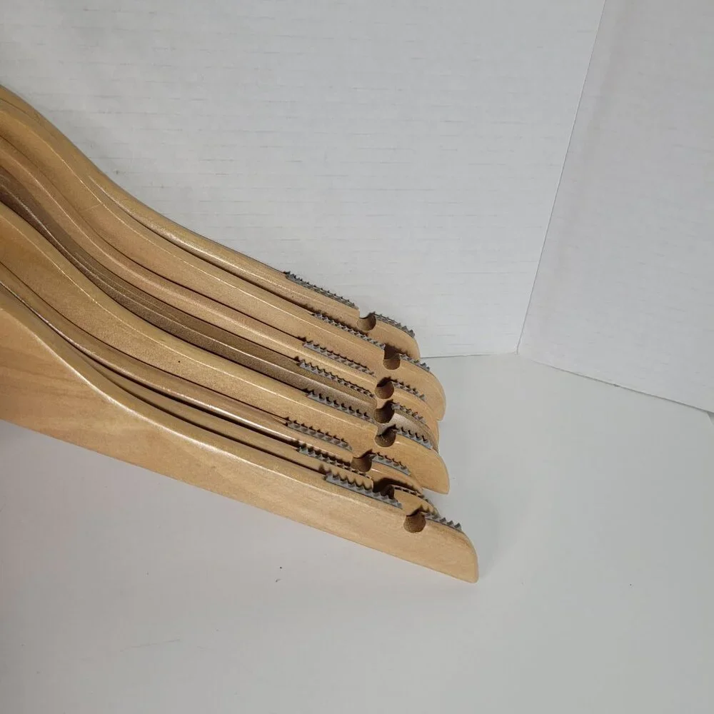 Wooden Hangers w/Rubber Non Slip Notched Shirt Grips Lot of 8